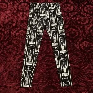 Too Fast Rat Baby La Fortune Tarot Card Leggings